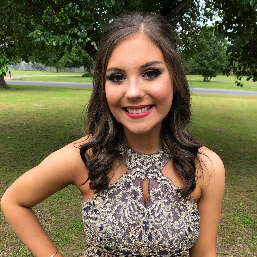 FORMAL/PROM DRESS - Picture 4 of 5